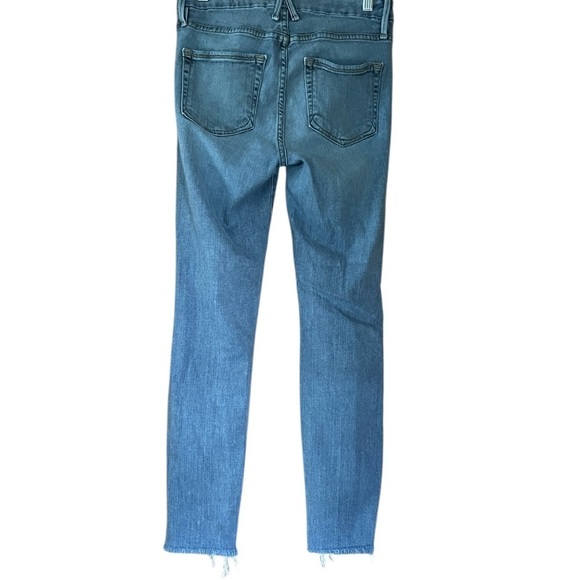 Good American Good Legs Raw Hem Jeans - Picture 3 of 4